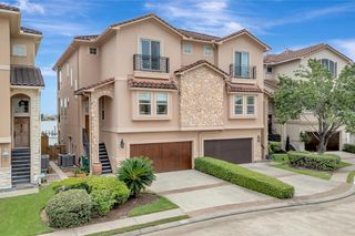 4125 Boardwalk Blvd, Seabrook, TX 77586