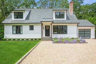 479 Seven Ponds Towd Rd, Water Mill, NY 11976