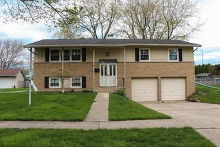 57 S  Arlene Ave, Palatine, IL 60074