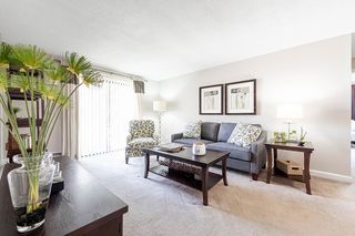 678 Princeton Blvd #24, Lowell, MA 01851