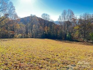 117 Autumn Sky Dr, Hendersonville, NC 28792