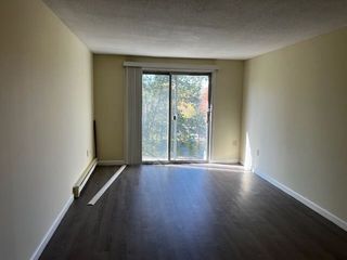 40 Dinan Dr #1, Gardner, MA 01440