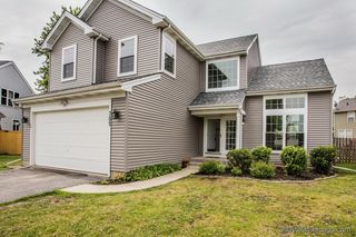 305 W  Applegate Ct, Round Lake, IL 60073