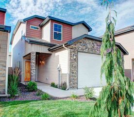 8798 Pine Nut Ln, Boise, ID 83709