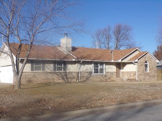 525 Deambra Dr, Douglass, KS 67039