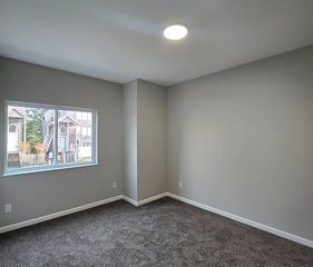 120 Reeder St, Tillamook, OR 97141
