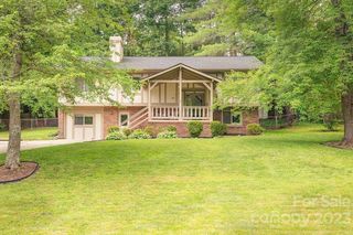 122 Scarlet Dr, Fletcher, NC 28732