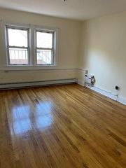 142 Crescent Pl   #3, Yonkers, NY 10704