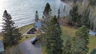 1825 Cliff Point Rd, Two Harbors, MN 55616