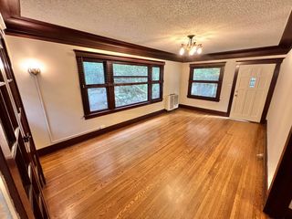 366 Carroll Park E #E, Long Beach, CA 90814