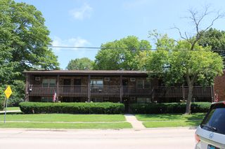 204 E  Center St #8, Monticello, IL 61856