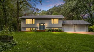 1860 146th St, New Richmond, WI 54017