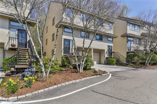 2435 Bedford Street #7A, Stamford, CT 06905