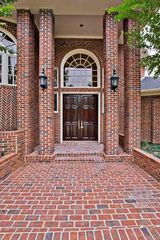 8122 Meadow Crest St, Houston, TX 77071