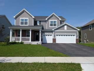 81 Sweetflag Cir, Elgin, IL 60124