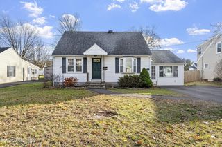 1136 Barber Drive, Schenectady, NY 12303