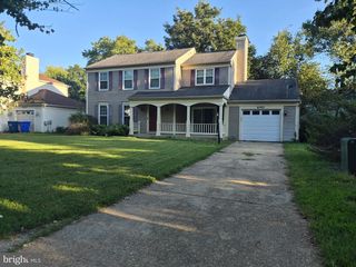 6405 Copperhead Ct, Waldorf, MD 20603