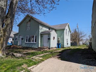 309 Hayes Ave, Pt Clinton, OH 43452