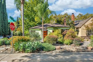 2694 Marty Way, Sacramento, CA 95818
