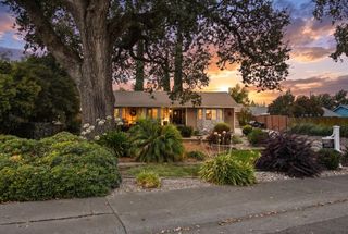 6005 Tree Line Ct, Orangevale, CA 95662