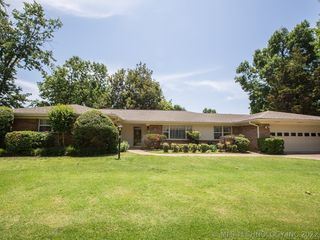 5520 E  37th St, Tulsa, OK 74135