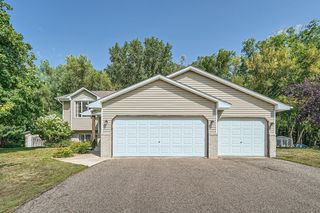 8920 Aspen Rd, Saint Bonifacius, MN 55375