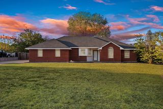 317 Anita Ln, Waxahachie, TX 75165