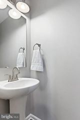 2408 Jackson Ave, Waynesboro, PA 17268