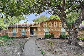 5901 Excalibur Dr, Garland, TX 75044
