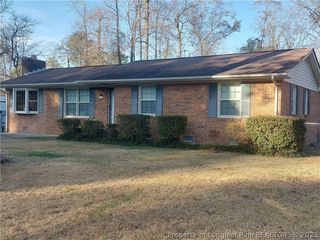 21461 McKay St, Wagram, NC 28396