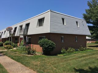 260 Richard St #4, Newington, CT 06111