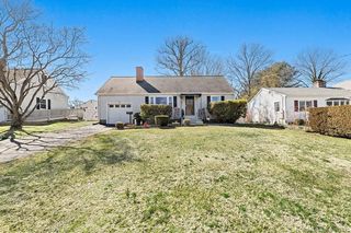 6 Shamrock Lane, Norwalk, CT 06850