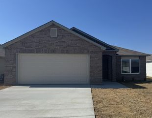 5 Candlelight Dr, Conway, AR 72032