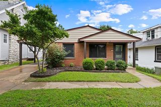 1722 Boneta Ave, Saint Louis, MO 63117