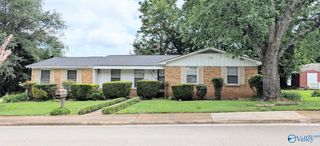 2207 Fitcheard Ave NW, Huntsville, AL 35816