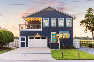 15 Coral Drive, Wrightsville Beach, NC 28480