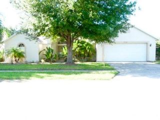 2860 Forest Run Dr, Melbourne, FL 32935