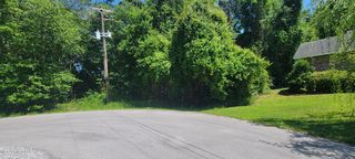 8832 Kailua Pl, Diamondhead, MS 39525