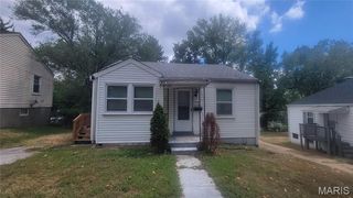 7121 Lamont Dr, Saint Louis, MO 63136