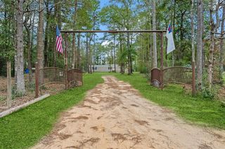 280 Martin Creek Dr, Cleveland, TX 77328