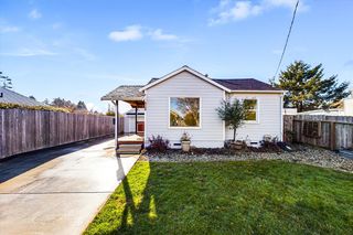 1112 Hodgson St, Eureka, CA 95503