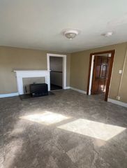 123 Valley St #2-3, Willimantic, CT 06226
