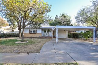 2813 27th St, Lubbock, TX 79410