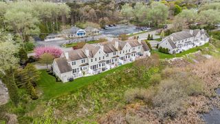 1068 Main Street, Chatham, MA 02633
