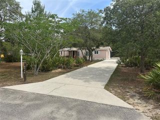 8040 Cessna Dr, Spring Hill, FL 34606