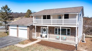22 Valley View Rd, Danville, PA 17821