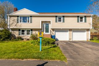 17 Wingate Drive, Portland, ME 04102
