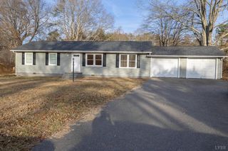 416 Castle Craig Dr, Evington, VA 24550