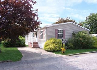 68 Valley Forge Drive, Bohemia, NY 11716