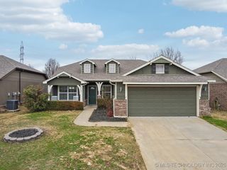 15105 E  110th Pl N, Owasso, OK 74055